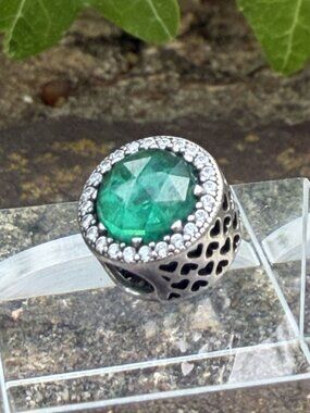 Pandora Radiant Hearts Charm Green Crystal Clear Cubic Zirconia May Birthstone